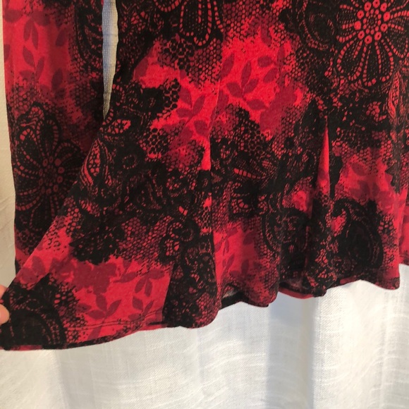 Pleated top - Picture 3 of 8